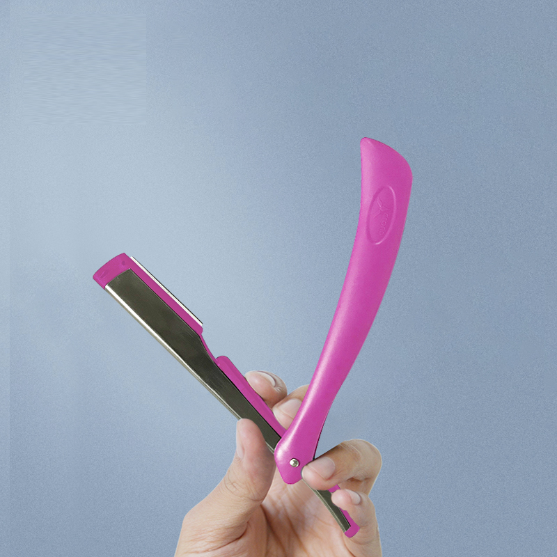 74 terän muovinen partaveitsikahva